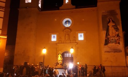 Torrejoncillo celebró su Ofrenda Floral a Caballo a María Inmaculada