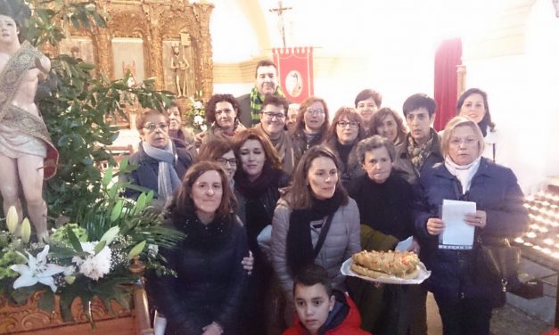 Los Mayordomos de San Sebastián 2018 revitalizan la tradición de «La Rosquilla»