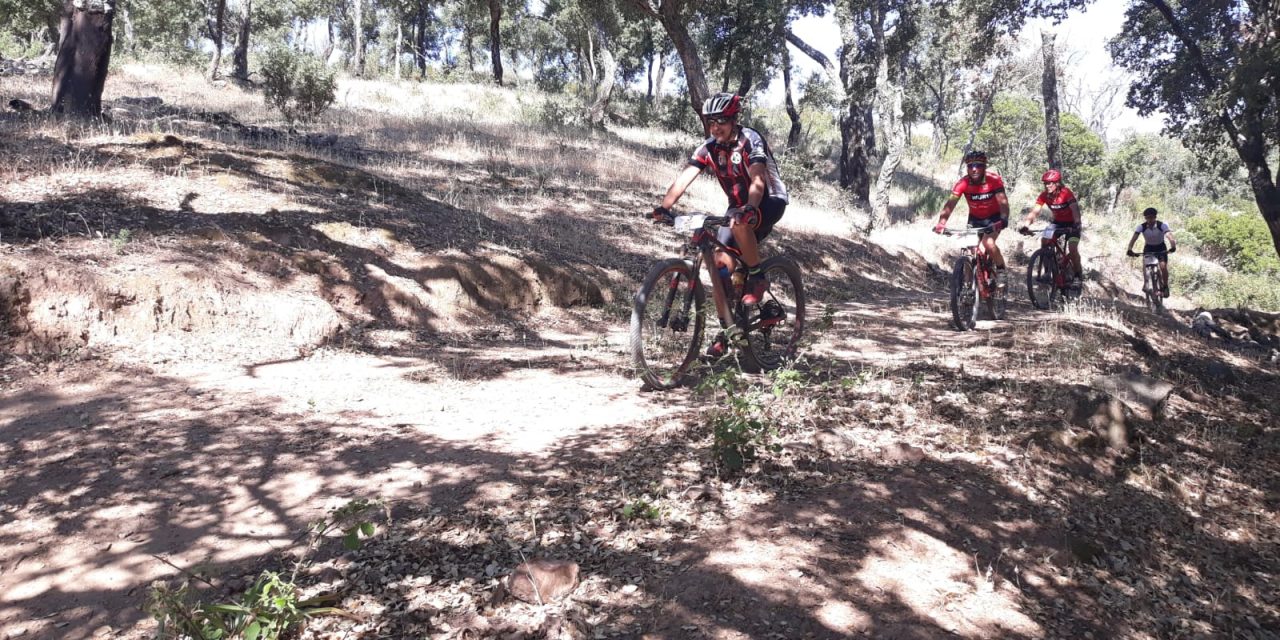 Calor y sufrimiento ayer en la VI BTT Callejas de Torrejoncillo