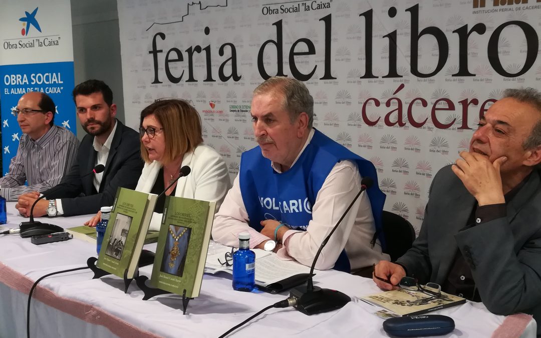“El Nano” y la orfebrería de filigrana, temas de las dos publicaciones de la Diputación presentadas en la Feria del Libro