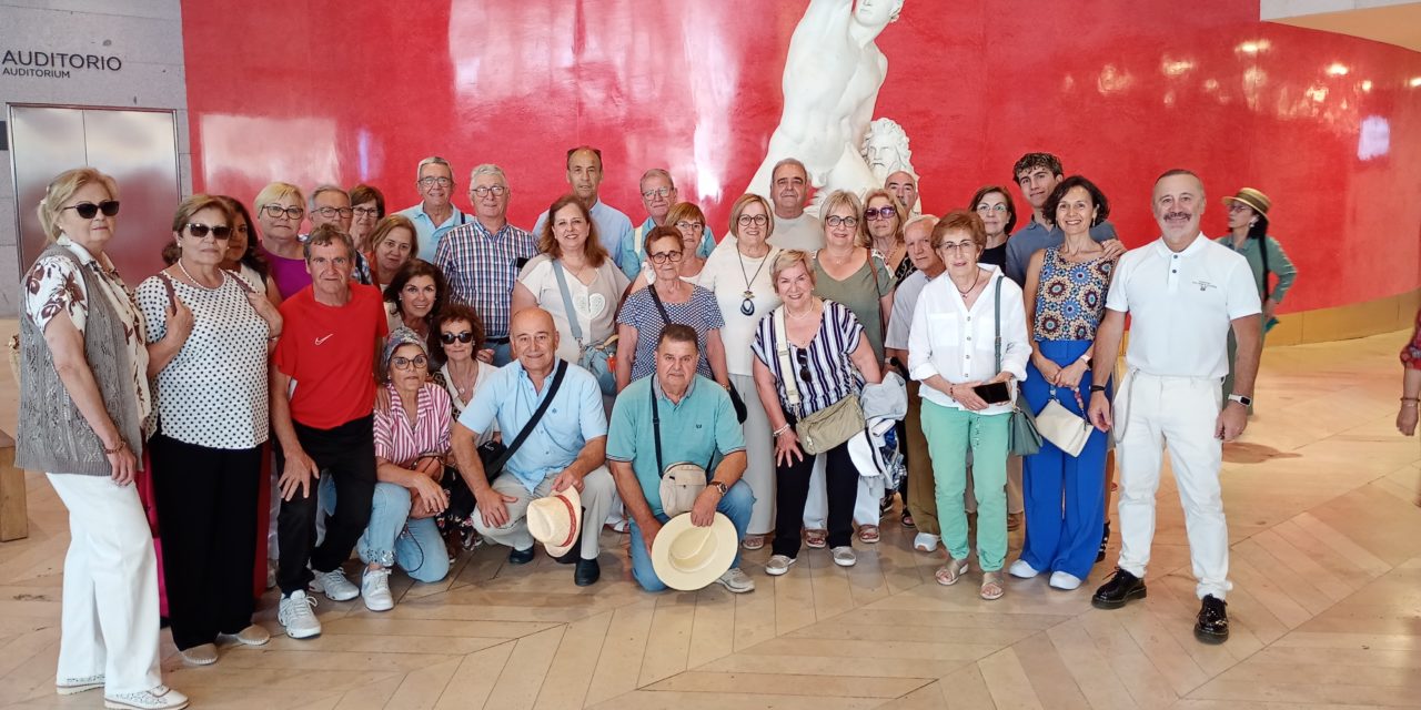 Torrejoncillanos visitan el Museo del Prado con un guía muy especial