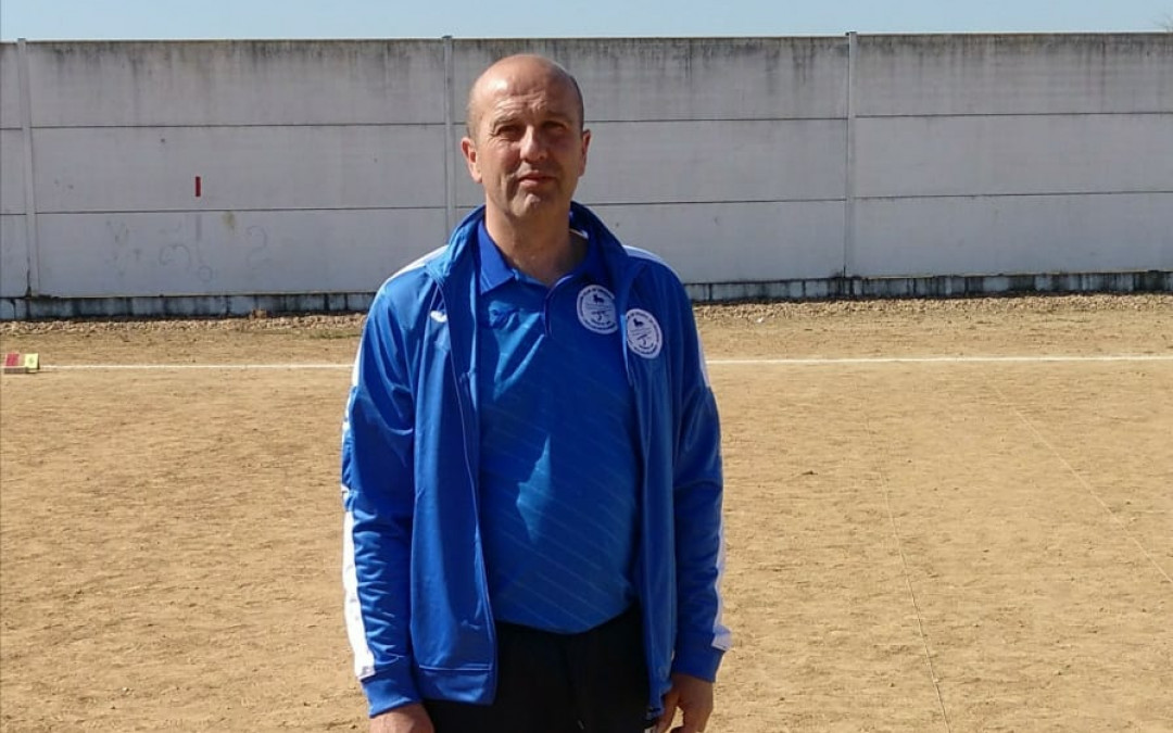 Un torrejoncillano en el Campeonato de Extremadura de Petanca previo al nacional