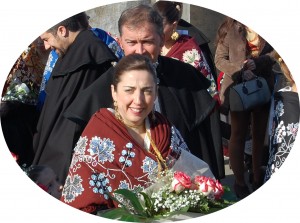 La pregonera junto a su marido el día de la ofrenda