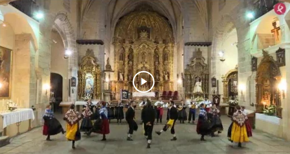 Lo que te rondaré, Coros y Danzas de Torrejoncillo