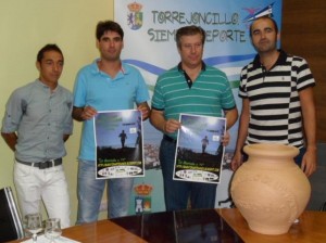La maratón «Pueblo de los Artesanos» de Torrejoncillo fue presentada el pasado jueves en Cáceres