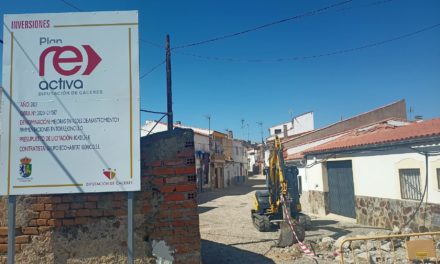 Iniciadas obras de mejora de pavimentos y redes en varias calles del municipio