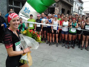 Homenaje en la salida a Vanesa Ortega, subcampeona de España