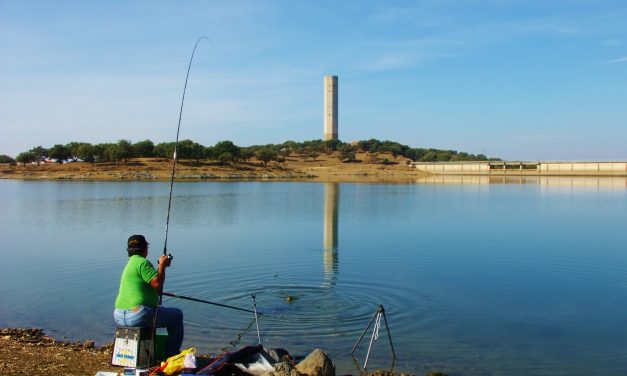 Concurso de pesca organizado por la Sociedad de Pescadores Los Encinares