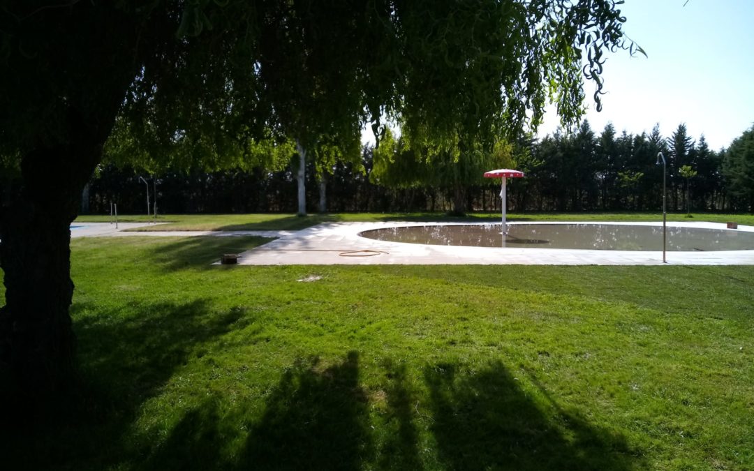 CIERRE TEMPORAL POR LLUVIA DE LAS PISCINAS MUNICIPALES DE TORREJONCILLO Y VALDENCÍN