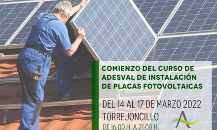 EL SALÓN DE PLENOS ACOGERÁ EL CURSO DE INSTALACIÓN DE PLACAS FOTOVOLTAICAS