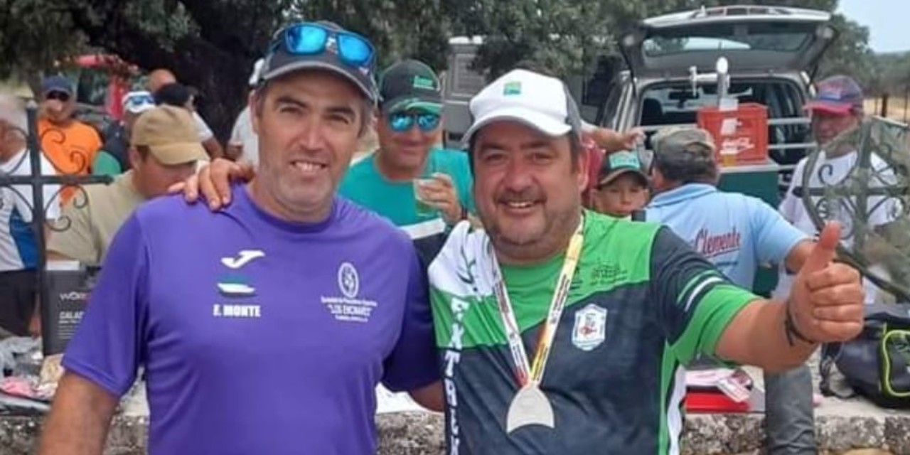 Plata por equipos en el Campeonato de España de Pesca