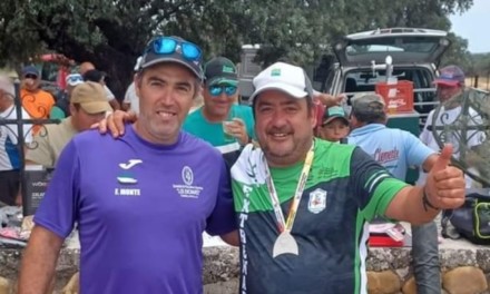 Plata por equipos en el Campeonato de España de Pesca