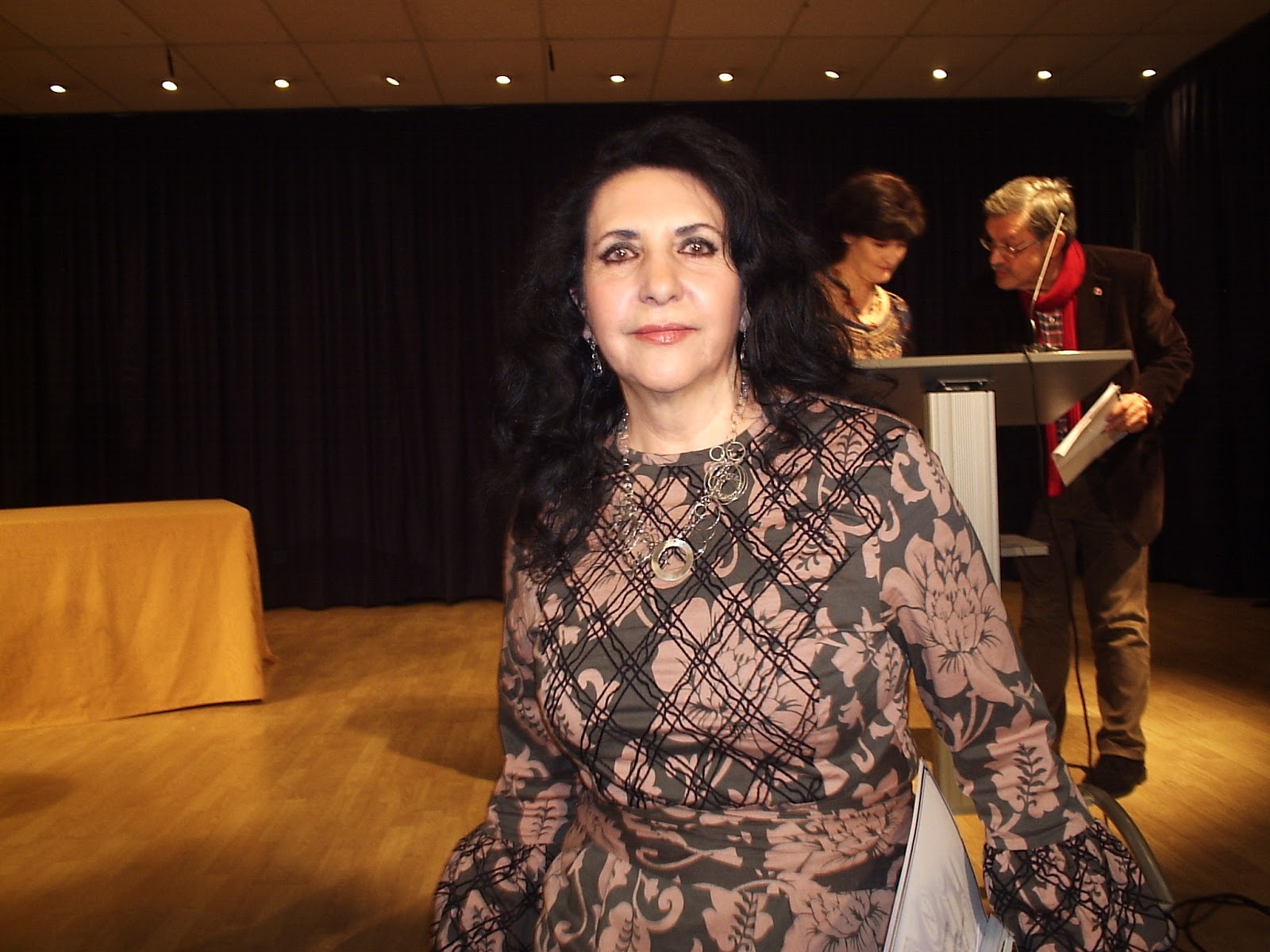Rosa López Casero se hace con el premio literario 2deLetras