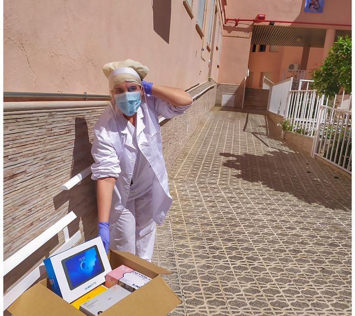 Tablet y Guantes gracias a la Diputación Provincial de Cáceres