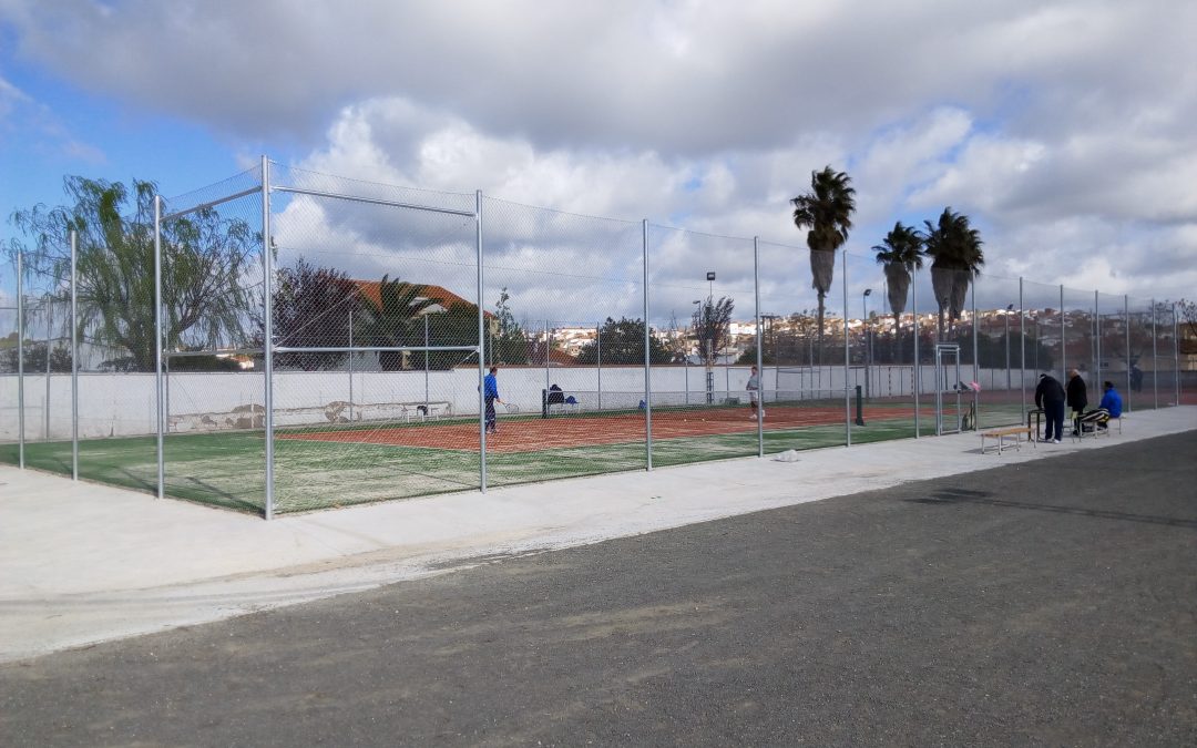 Inauguración de la nueva pista de tenis en Torrejoncillo
