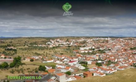 Ultimo día para votar a Torrejoncillo en Pueblos Lovers