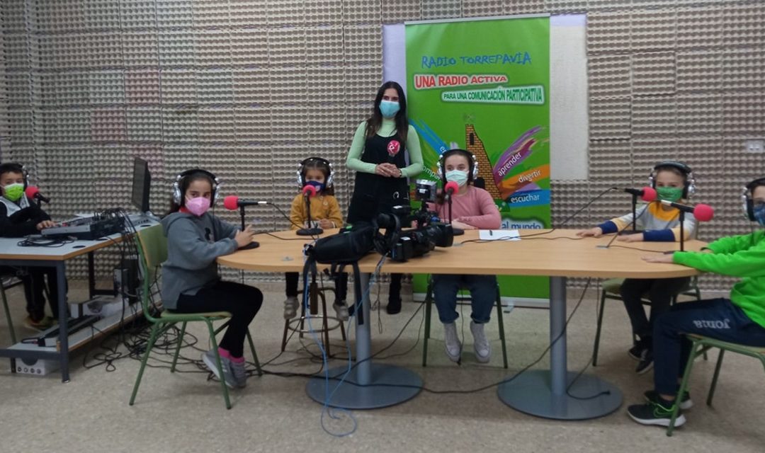 Radio TORREPAVIA, Gentinosina Social y CEIP Batalla de Pavia en “A esta hora”