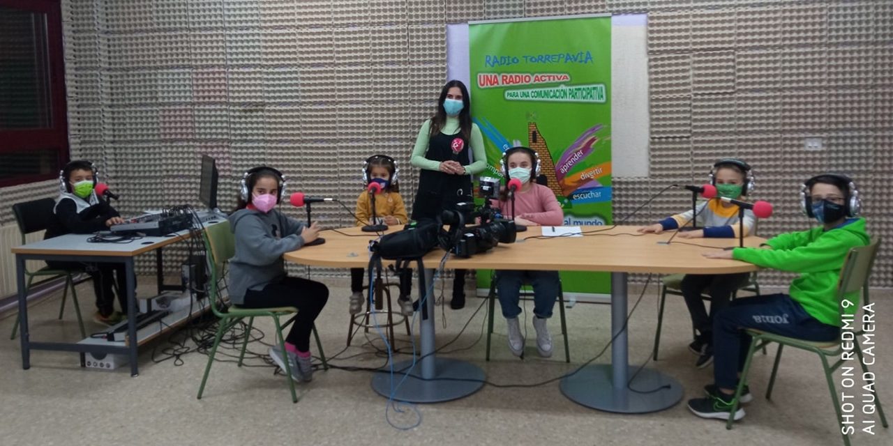 Radio TORREPAVIA, Gentinosina Social y CEIP Batalla de Pavia en “A esta hora”