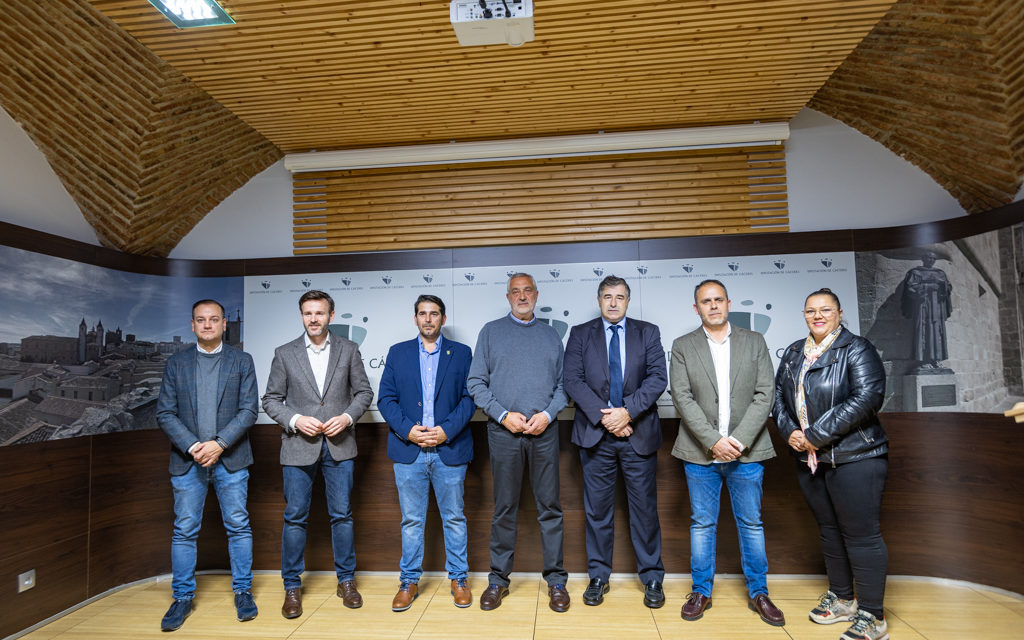 220 niños y niñas de entre 7 y 17 años participarán en el II Campus Experience de Fútbol que la Fundación Real Madrid celebra en la provincia de Cáceres