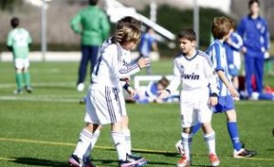 La Peña Madridista «La Encamisá» jugará este fin de semana el torneo anual interpeñas de fútbol base en Valdebebas