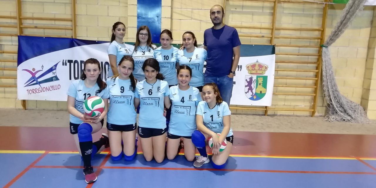 Nuestro equipo de Vóley Femenino se sitúa en una muy buena posición en el ranquing federativo