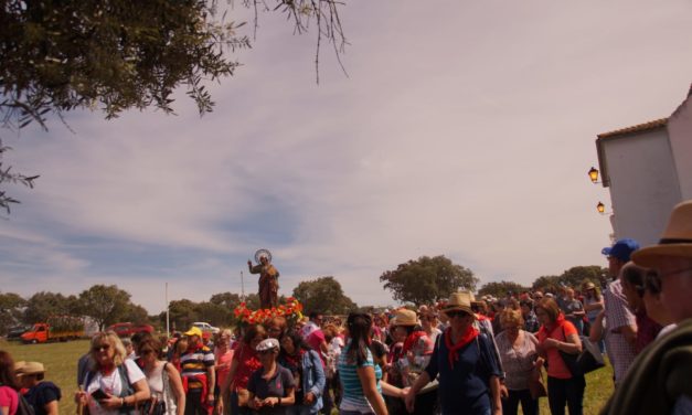 Y es la hora, llegan las cruces a la pradera de San Pedro