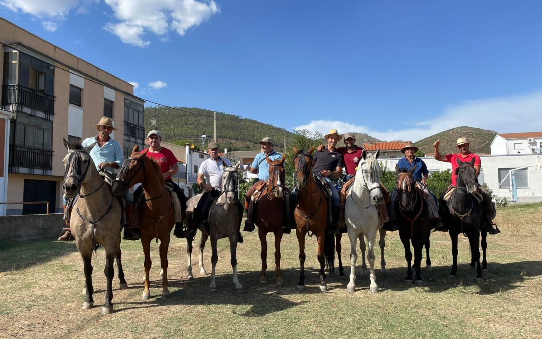 Caballistas torrejoncillanos en Guadalupe