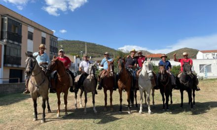 Caballistas torrejoncillanos en Guadalupe