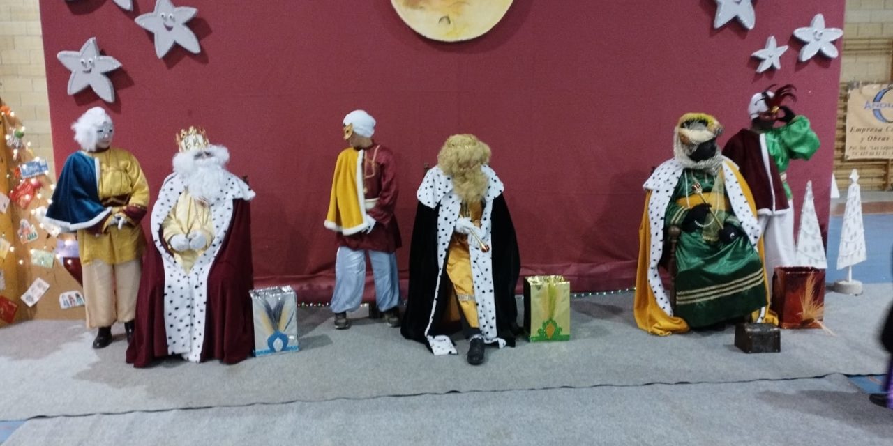 Ya llegaron los Reyes Magos a Torrejoncillo y Valdencin (Contiene Galería Fotográfica)