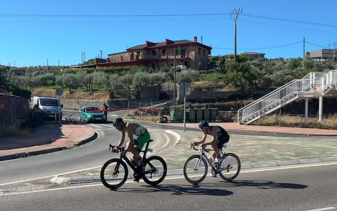 Plata en el Campeonato de Extremadura de Triatlón