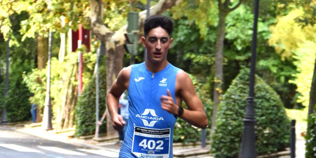Campeón de la prueba de 10 km y Primero en la General en Cáceres