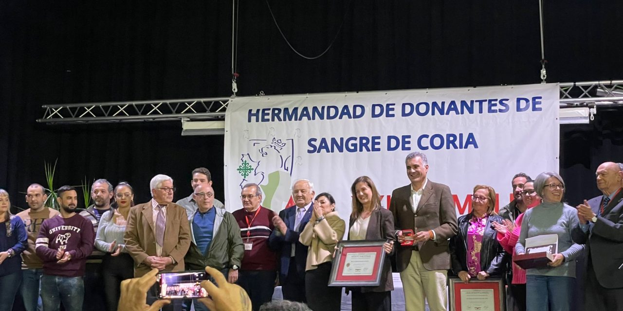 Dos torrejoncillanos nombrados grandes Donantes de España