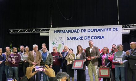 Dos torrejoncillanos nombrados grandes Donantes de España