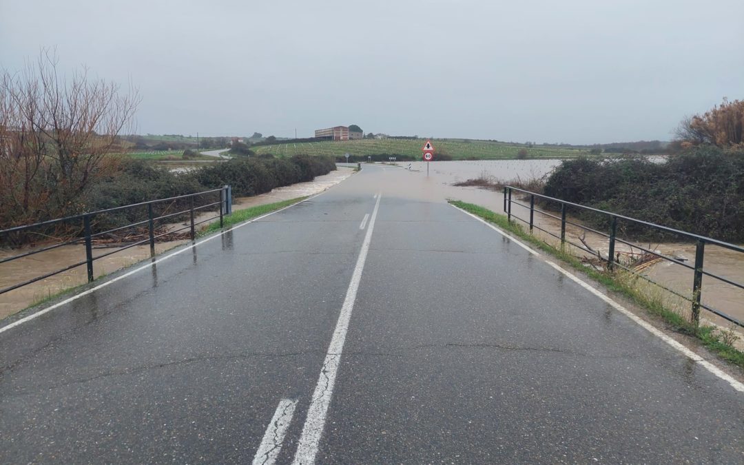 Cortada la Carretera de Valdencin por las intensas lluvias