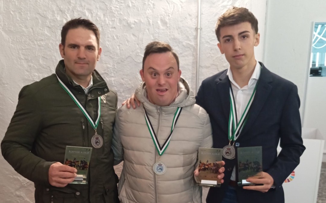6 Torrejoncillanos en la Gala del Deporte Hípico en Extremadura 2023 celebrada este fin de semana pasado.