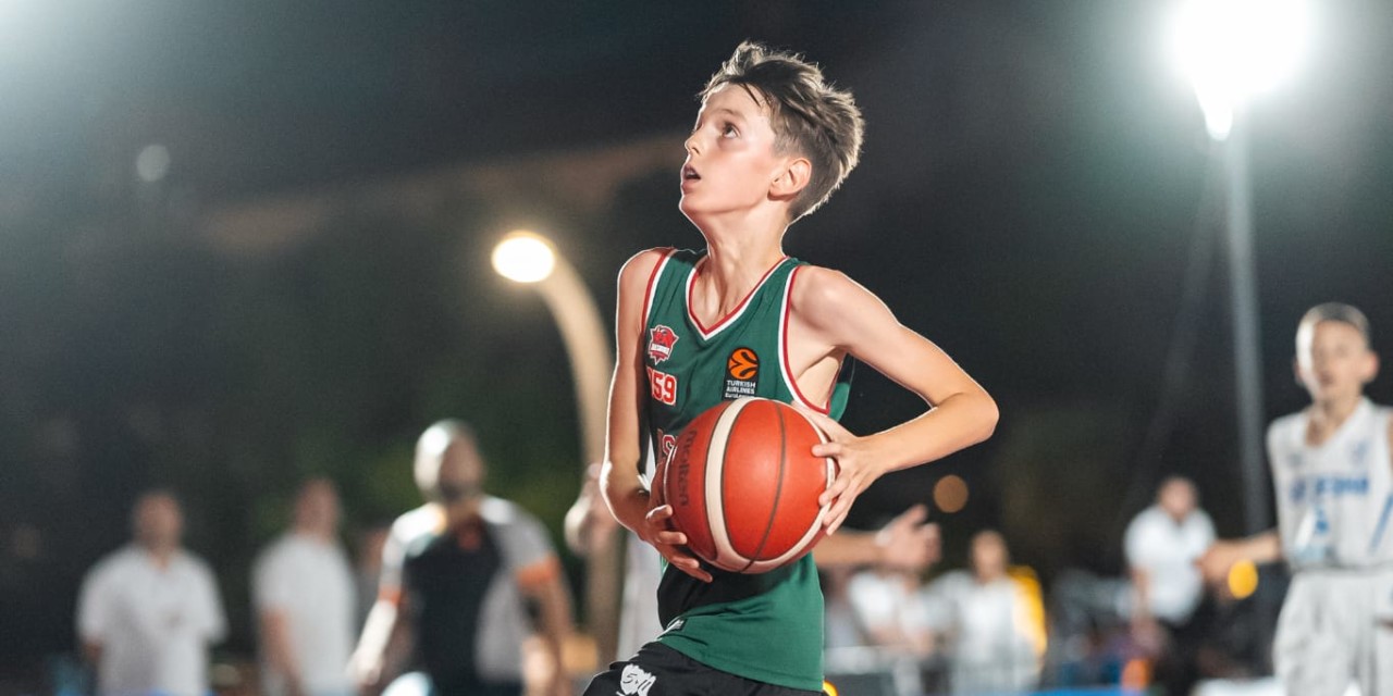Baloncesto y Gabriel Rosado algo que vamos a tener que acostumbrar a escuchar y leer siempre unidos