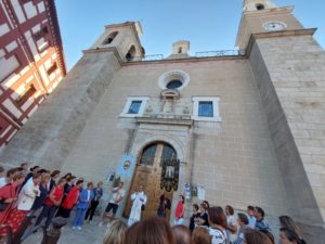 TODO EL AÑO CON MARÍA. TODO EL AÑO PALADINES DE LA ENCAMISÁ