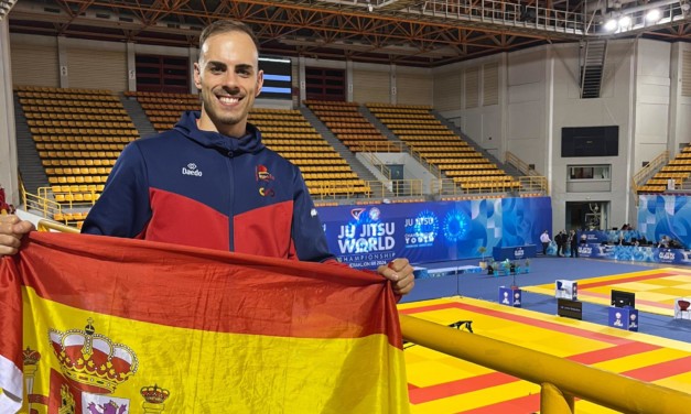 Campeón de España, compite en el Europeo y el Mundial de Jiu Jitsu Tradicional