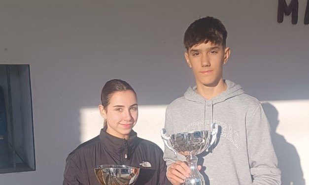 Juan Luis Cirujano se alzó con el triunfo de la General de la XXVII San Silvestre de Coria y Marta Testón era segunda en la general femenina.