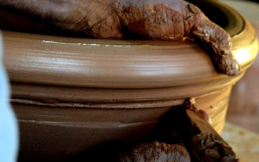 Artesanía local en Jato de la Mano de Antonio Moreno Arias