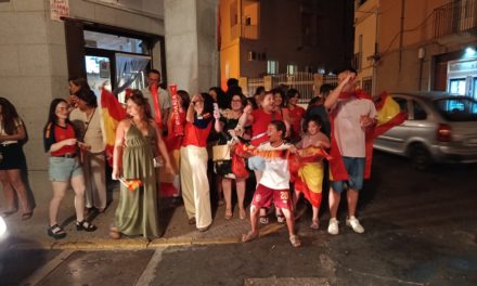 De infarto el partido de España que suma una estrella más en su camiseta, así lo celebra Torrejoncillo y Valdencin