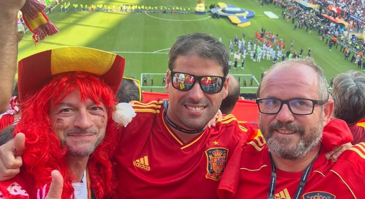 Y como no podía ser menos los torrejoncillanos no podían faltar a la final del mundial 2026