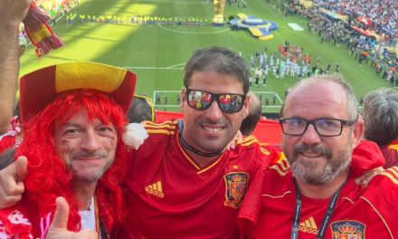 Y como no podía ser menos los torrejoncillanos no podían faltar a la final del mundial 2026