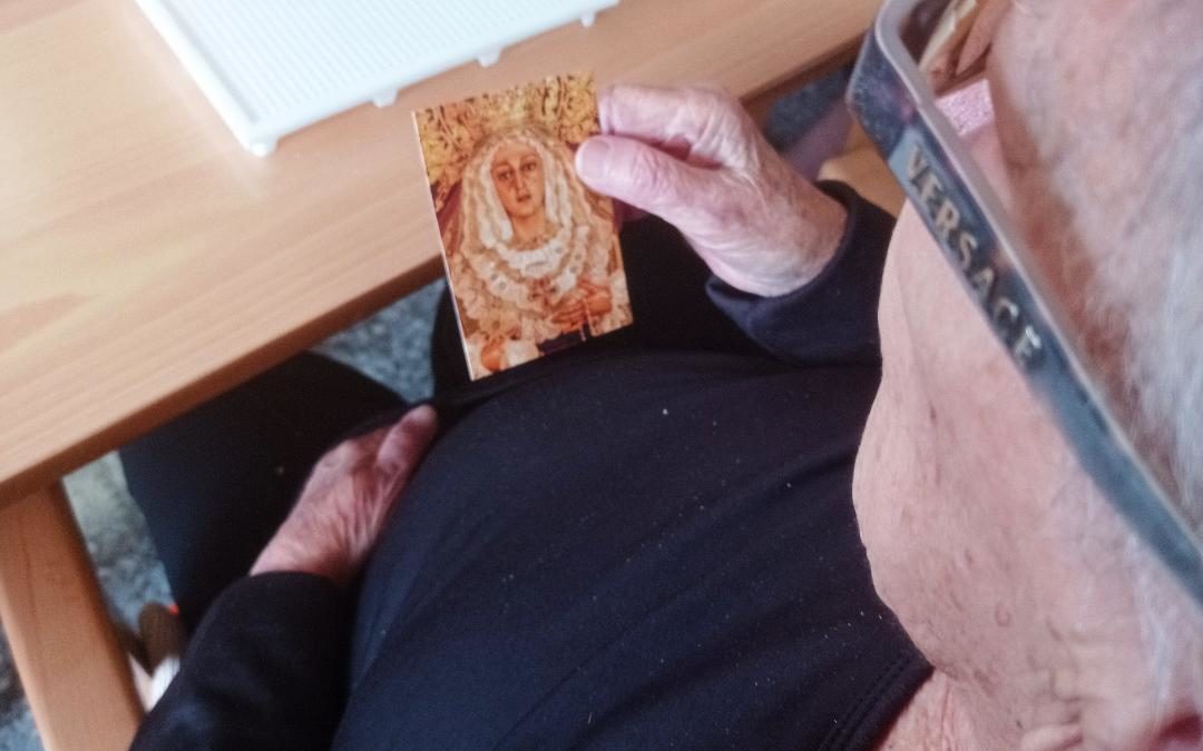 Artesana de la esperanza con motivo del día del enfermo