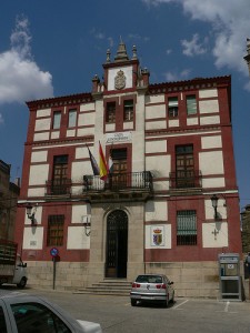 Ayuntamiento de Torrejoncillo - ARCHIVO