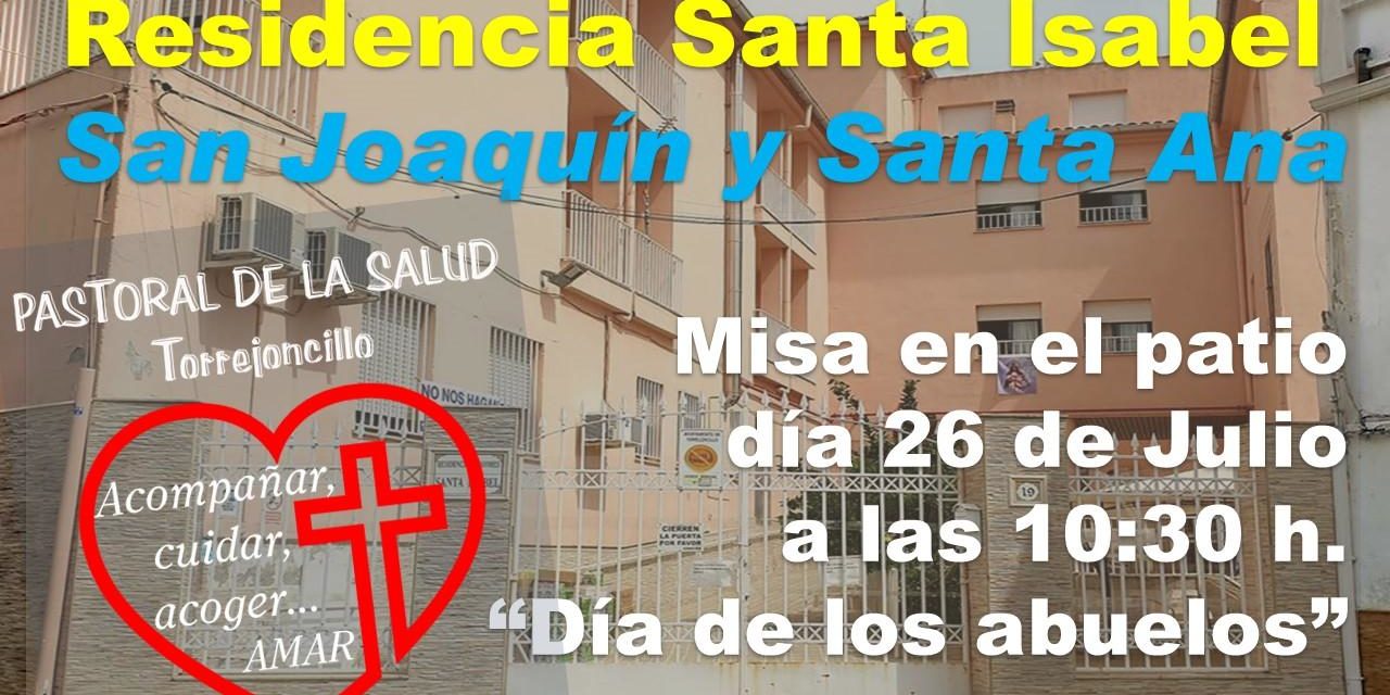 Celebración del día de los abuelos en la Residencia Santa Isabel