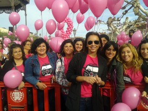 Chenoa con varias torrejoncillanas