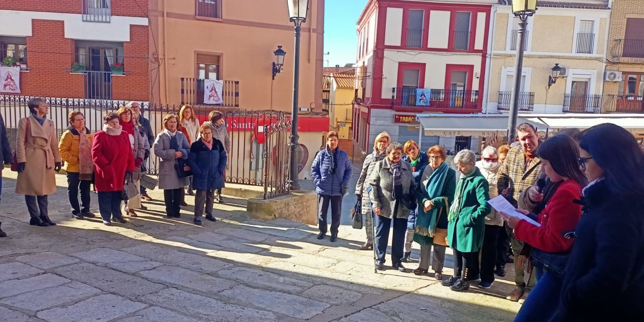 Cáritas Parroquial de Torrejoncillo se suma al Círculo del Silencio sobre la salud mental