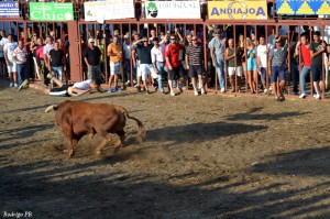 Salto del ángel de Guillermo Piro a "Relojillo", el domingo por la tarde - RODRIGO PASCUAL