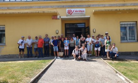 Cáritas Arciprestal de Coria visita Cáritas Interparroquial de Béjar